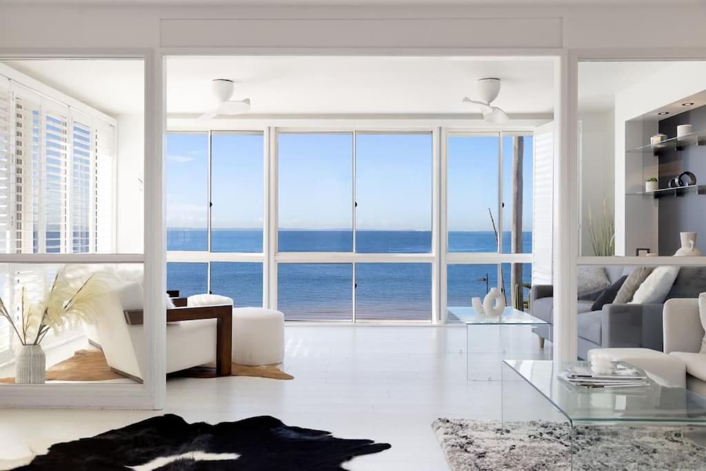 Waterfront Penthouse Unit Scarborough